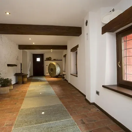 La Ceramica Moline Bed & Breakfast *